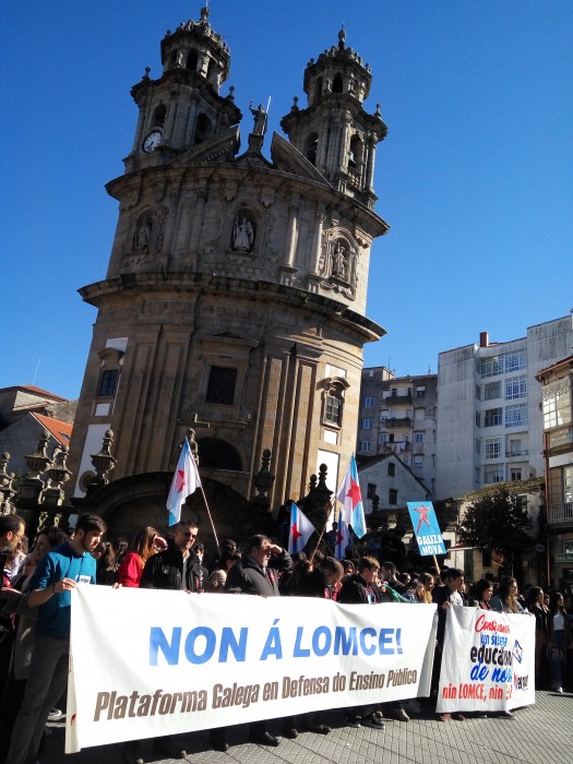 “Co masivo seguimento da folga en Secundaria o goberno ten que derrogar a LOMCE e abrir o debate para unha nova lei”